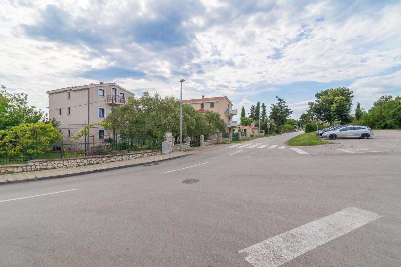 Apartments Bepina Biograd Na Moru Exterior photo