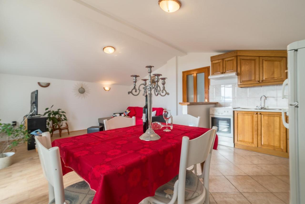 Apartments Bepina Biograd Na Moru Exterior photo